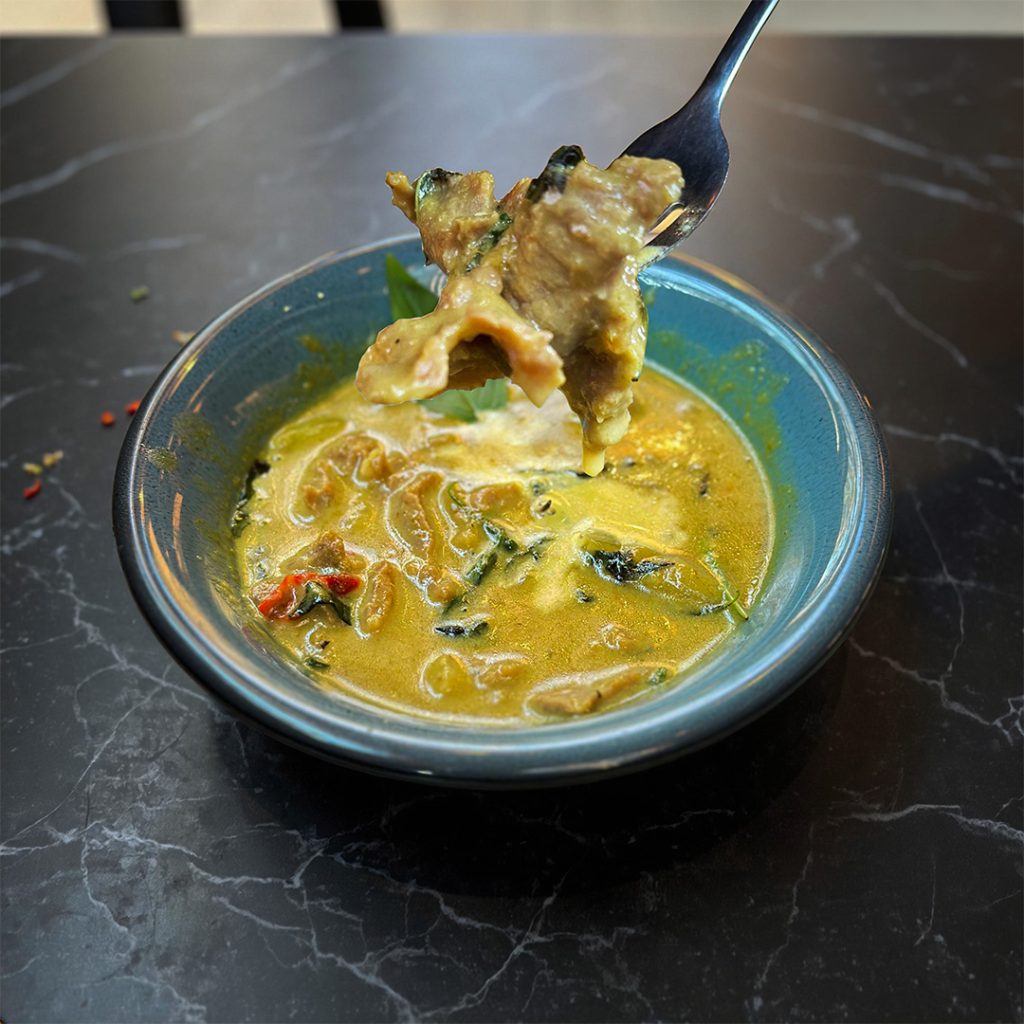 Beef Green Curry 1:2
