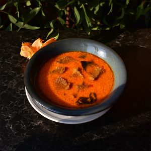 Spicy Beef Red Curry 1:2