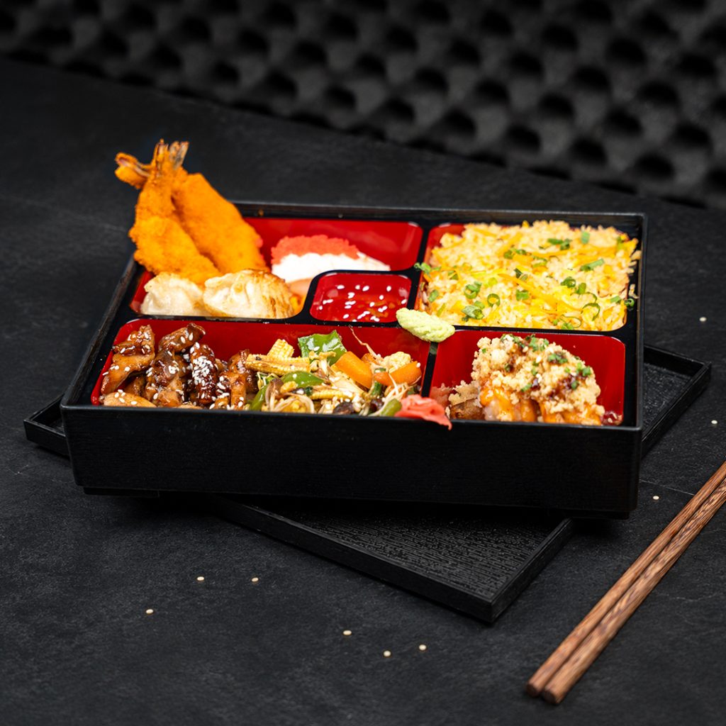 yAki Bento 1:2